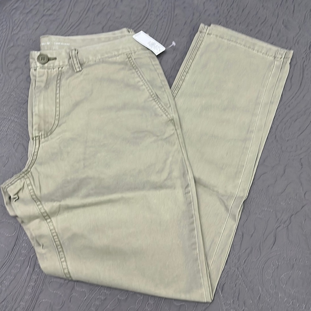 Brand New Old Navy Slim Uniform Chino Pants for Men shore enough color 32 X 32